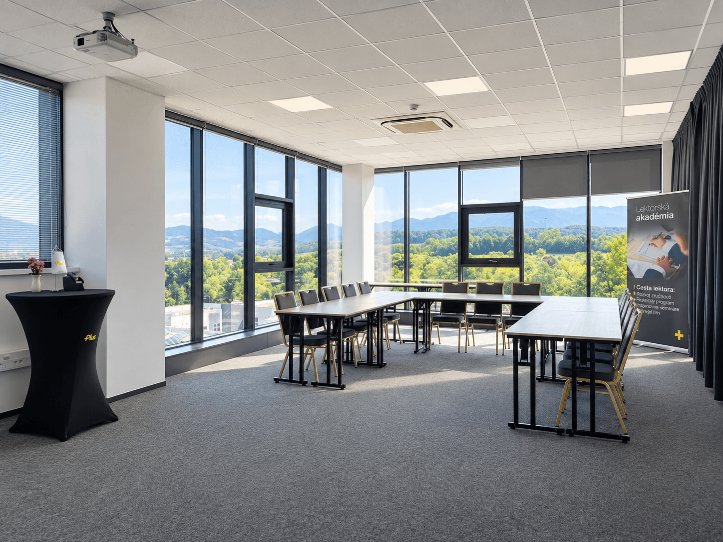 SALÓN PANORÁMA